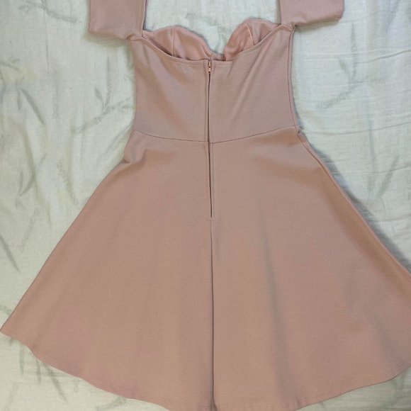 Off-the-Shoulder Blush Pink Dress - Picture 4 of 6